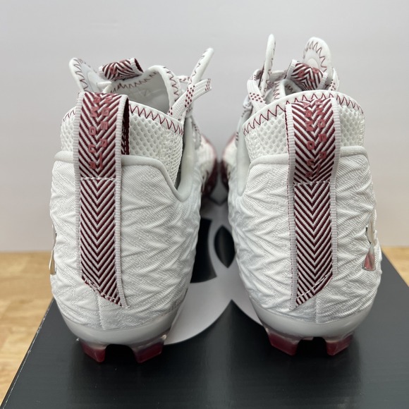 Under Armour Men's 11 Spotlight Clone 3.0 MC Football Cleats 3026334-107 WHT/RED - Picture 8 of 12